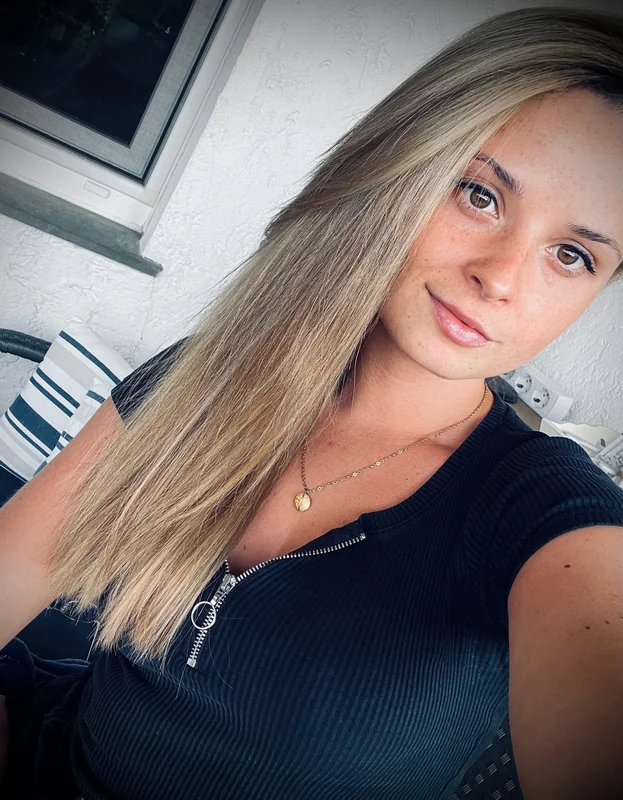 Olivia OnlyFans Profile