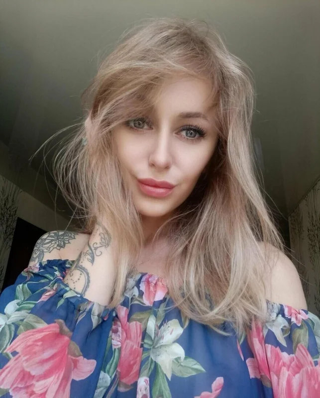 Ollie Blonde OnlyFans Profile