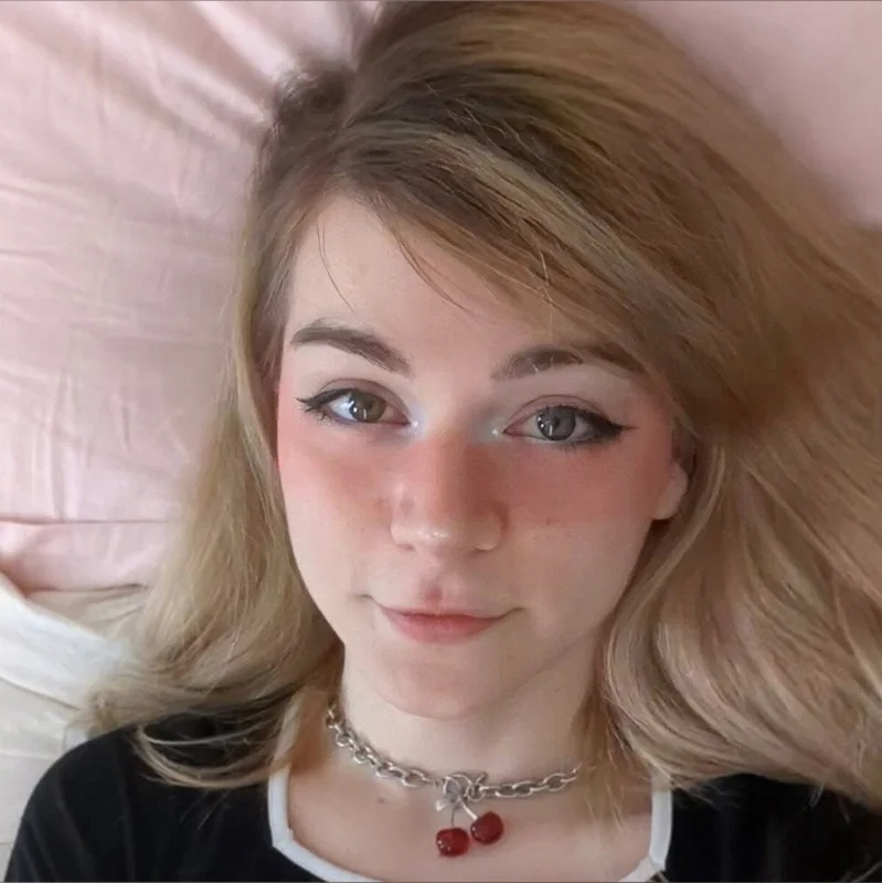 Cloudy OnlyFans Profile