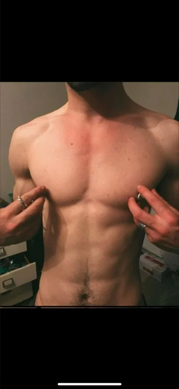 Onehunglad OnlyFans Profile