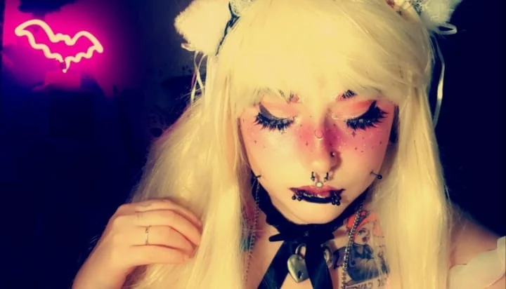 Owoskychann OnlyFans Profile