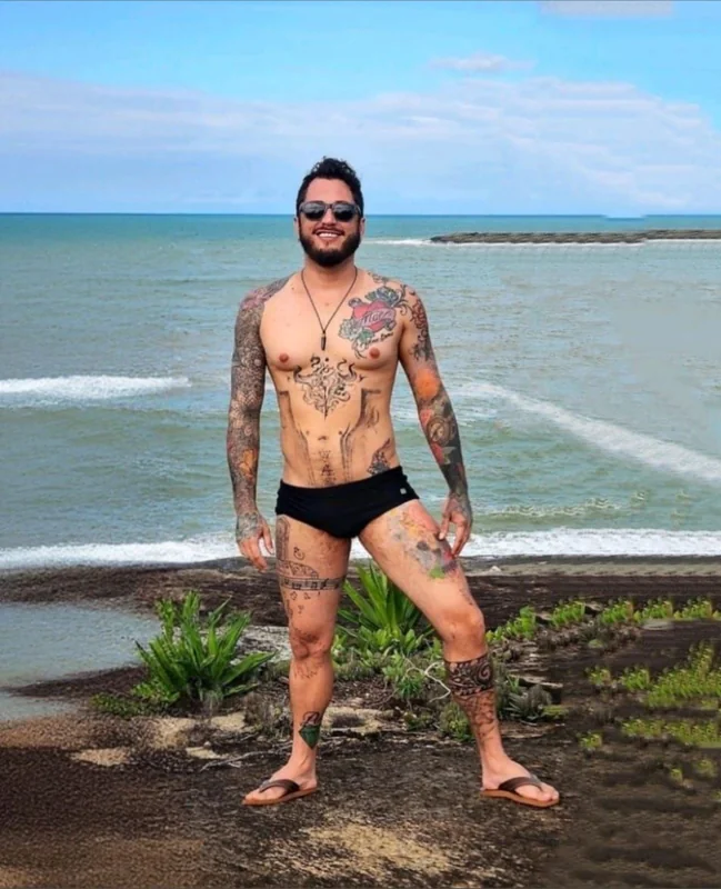 Léo Ferraz Tattoo OnlyFans Profile