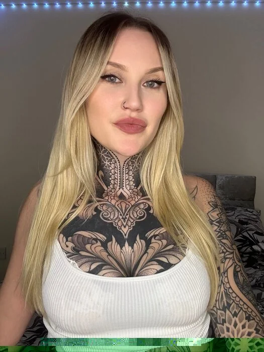 Paris OnlyFans Profile