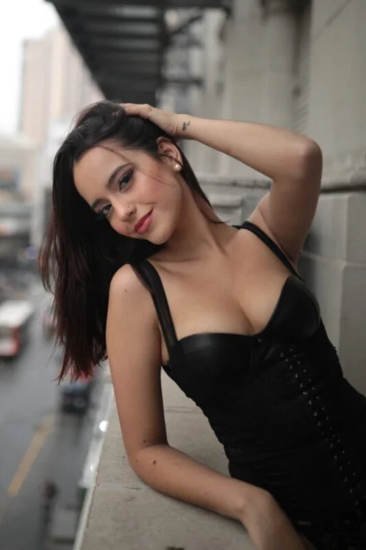 Paula Serrano OnlyFans Profile