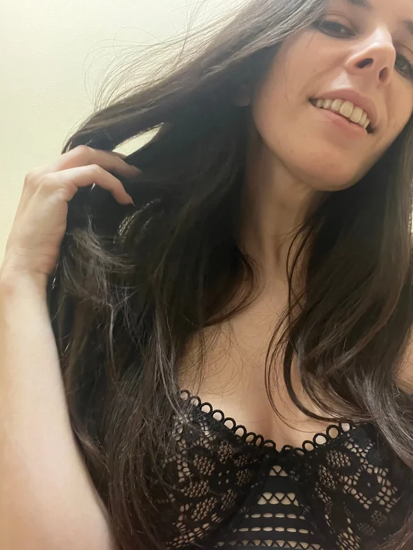 PeachGlitter OnlyFans Profile