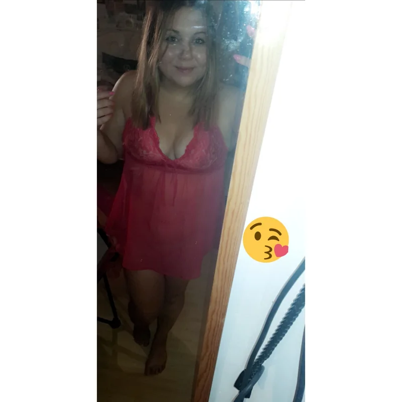 Peachy Paige OnlyFans Profile