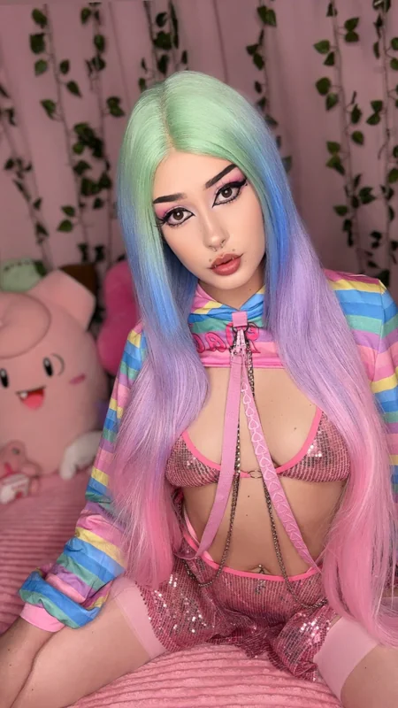 Kitti Caitlin OnlyFans Profile