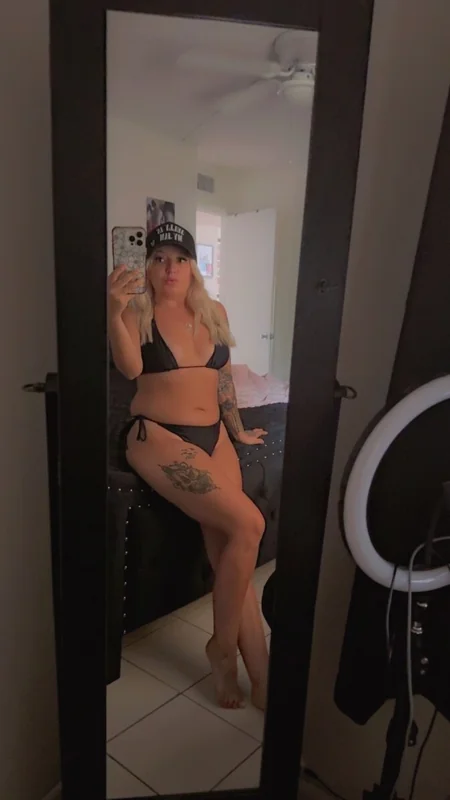 Purely Sinful - OnlyFans Creator Profile Picture