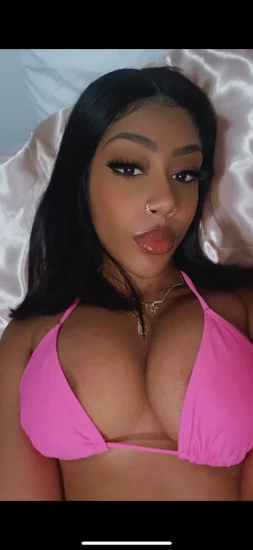 QueenMilan OnlyFans Profile