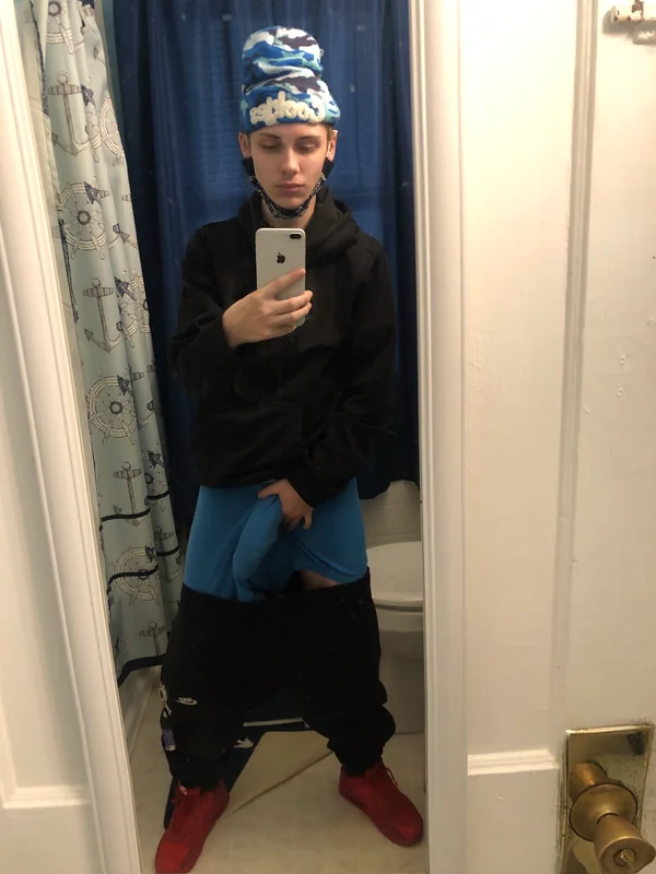 Raybeamm OnlyFans Profile