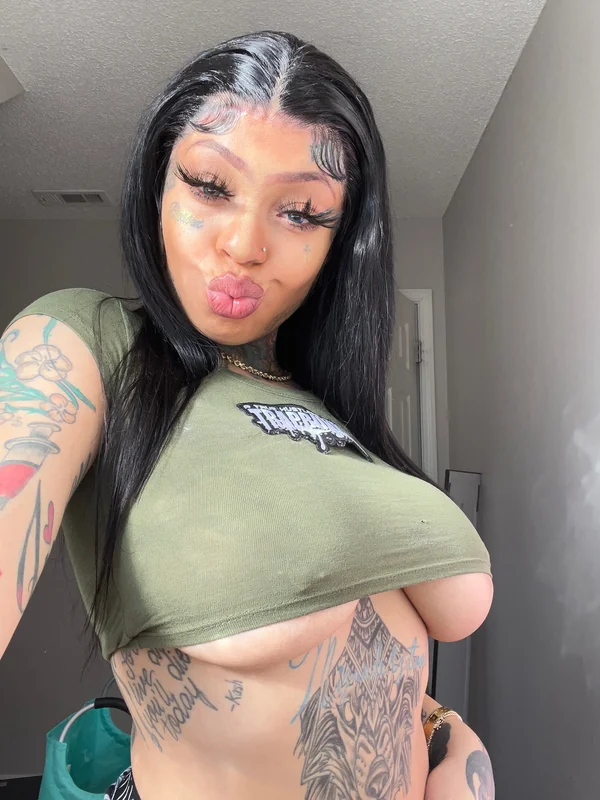 Kaay brazy OnlyFans Profile