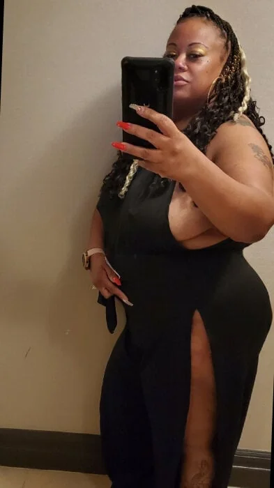 Reddbone325 OnlyFans Profile