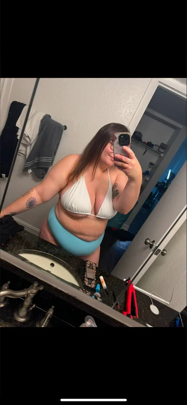 RiasMae OnlyFans Profile