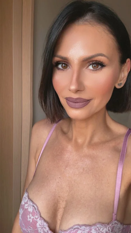 Roxana - OnlyFans Creator Profile Picture