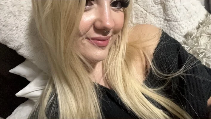 s0phia_moon OnlyFans Profile