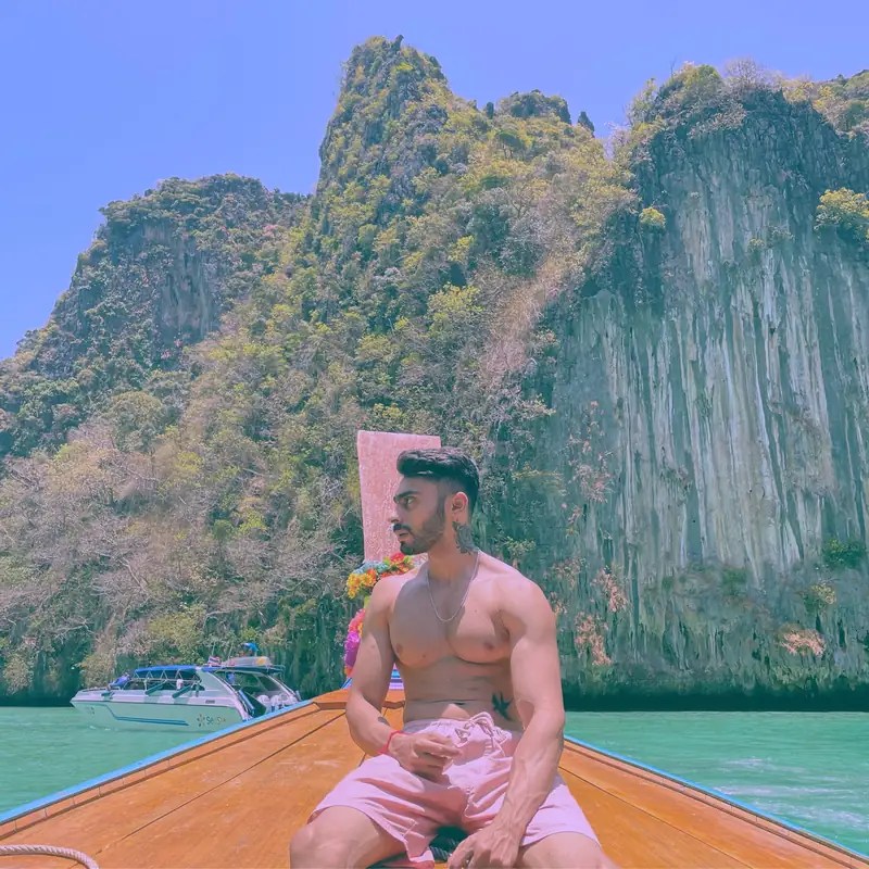 ARAB PVPI PROMO & CREATOR TOP 4.6% - OnlyFans Creator Profile Picture