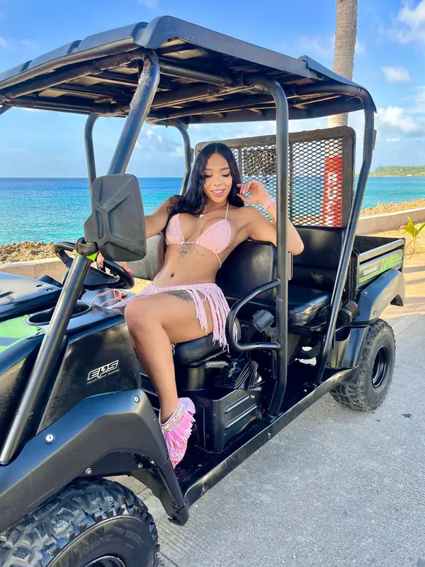 Salomé Cortés QUEEN OF c u m ON OF OnlyFans Profile