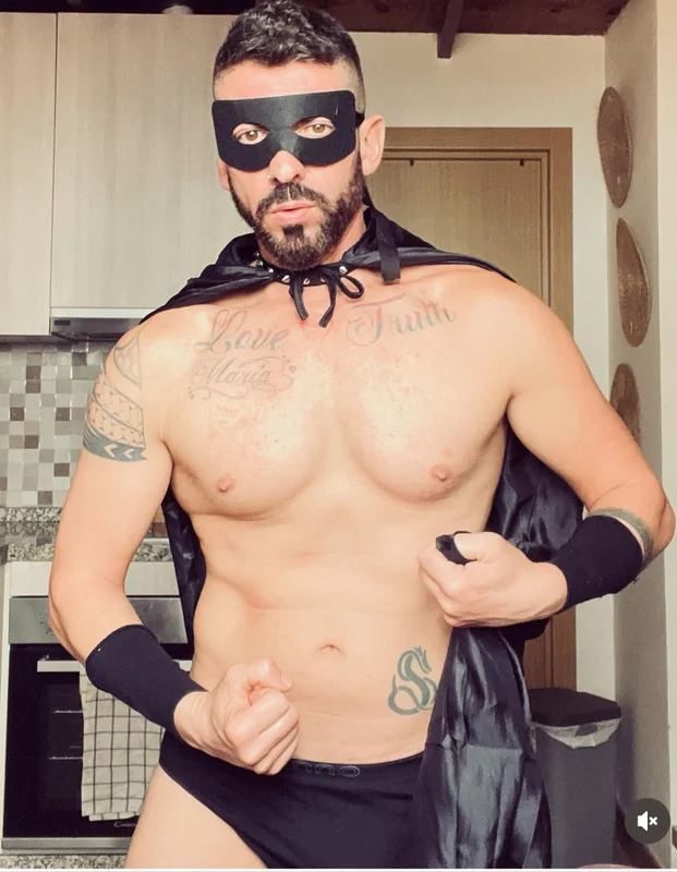 Salvamalsanzxxl OnlyFans Profile