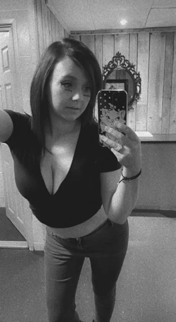 Saphiremoon OnlyFans Profile