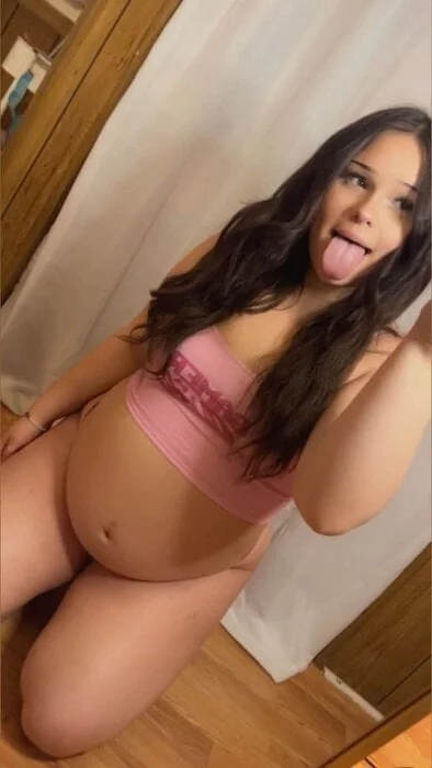 Sasha OnlyFans Profile