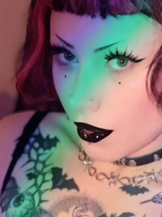 Serafinascreamx - OnlyFans Creator Profile Picture