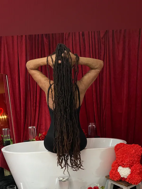 Letskeepitasecret - OnlyFans Creator Profile Picture