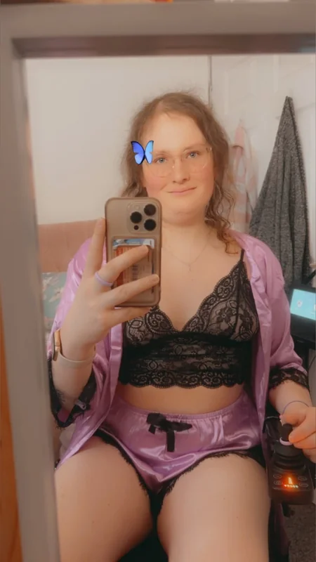 Amelia - OnlyFans Creator Profile Picture