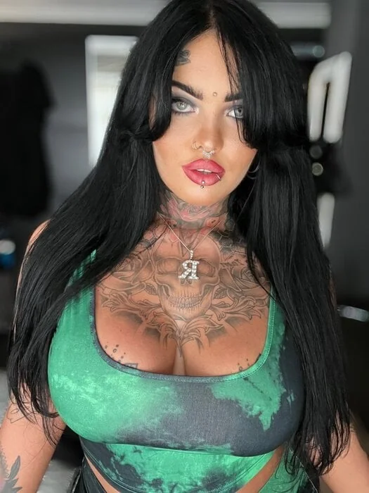Tattedbeauty2000 OnlyFans Profile