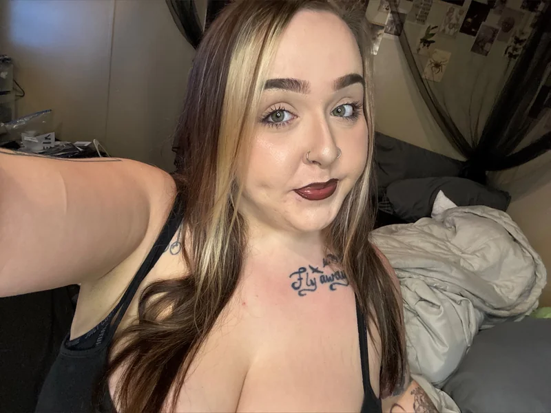 TATTED THROAT OnlyFans Profile