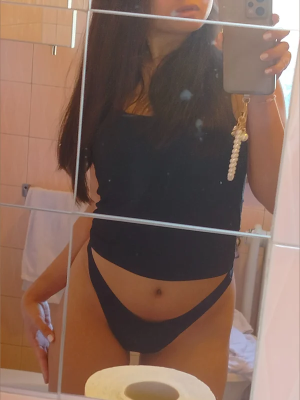 Thai Italy Lust OnlyFans Profile