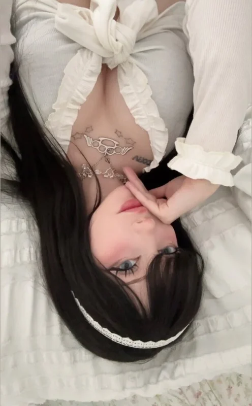 Lena Foxx OnlyFans Profile