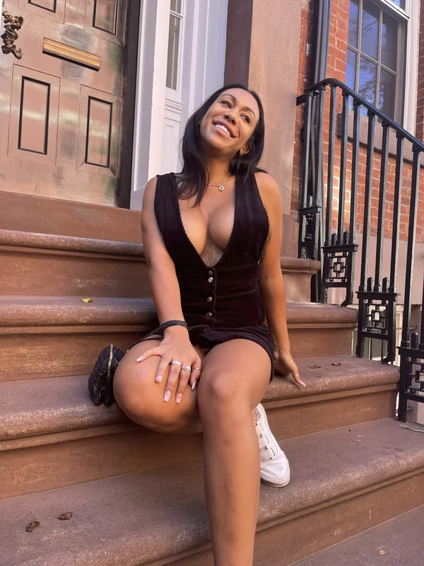 Thatonegirlmikeyvlogs OnlyFans Profile