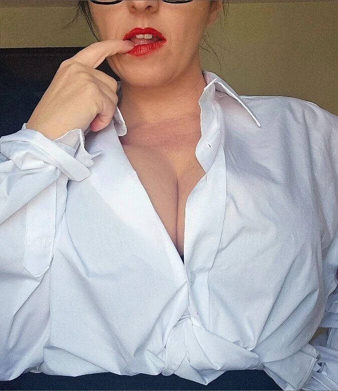 TheVintageGoddess - OnlyFans Creator Profile Picture