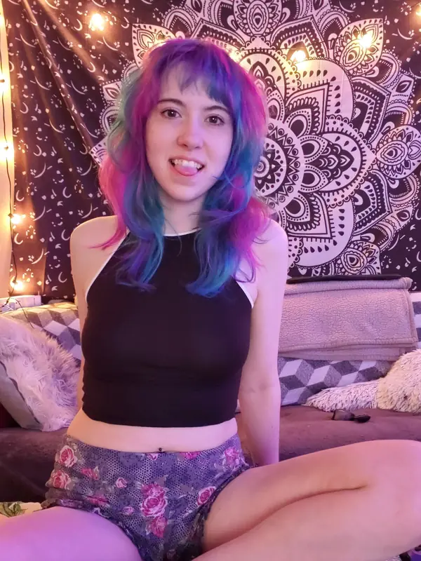 Pinkiepuffs OnlyFans Profile