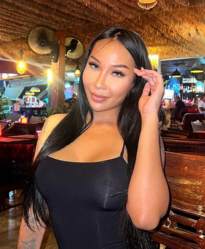 𝒜𝓈𝒾𝒶𝓃 𝒫𝒶𝓇𝒶𝒹𝒾𝓈𝑒 OnlyFans Profile