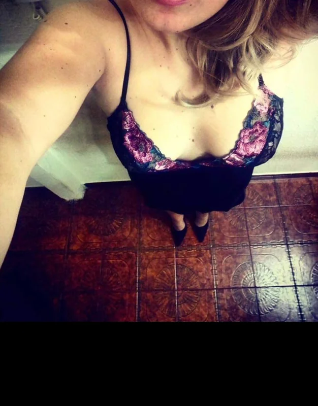 AMARANTA MICAI OnlyFans Profile