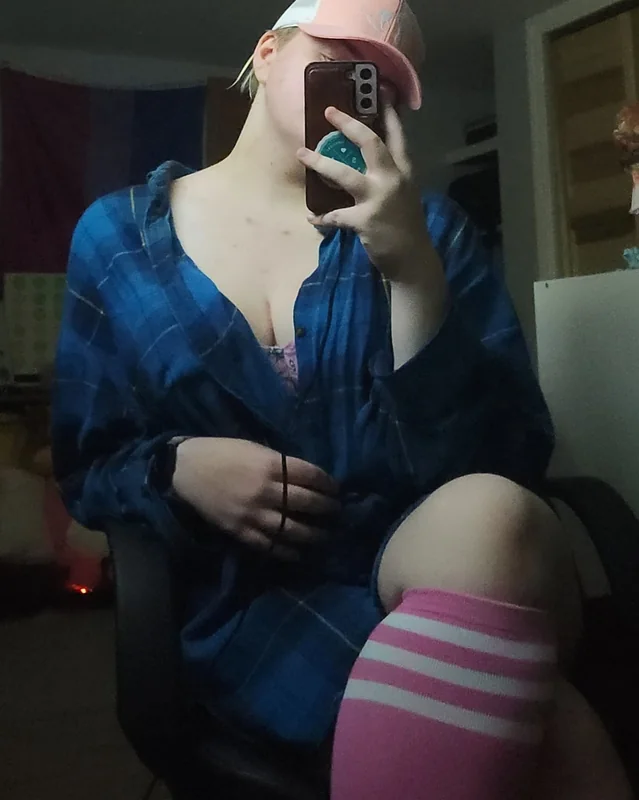 Willow stone OnlyFans Profile