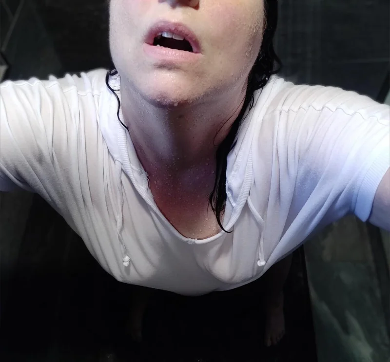 Gray Lilies OnlyFans Profile