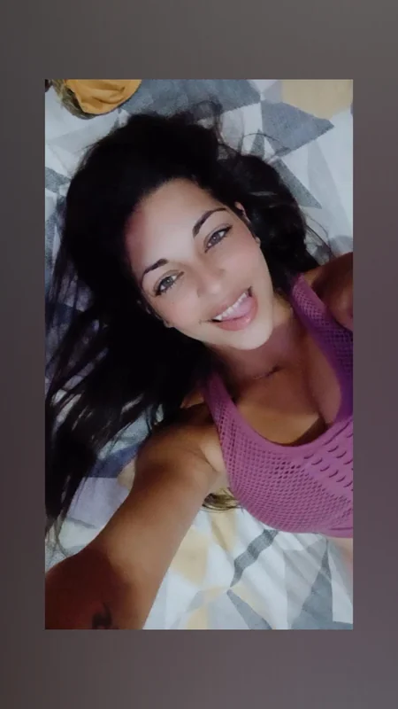 Alicia OnlyFans Profile