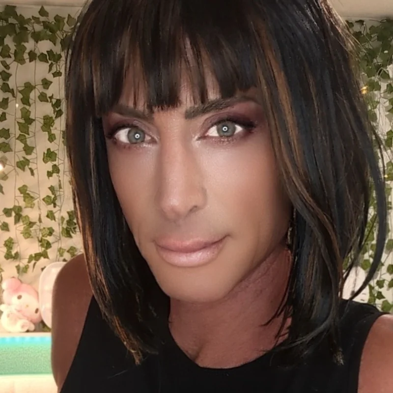 Danni Douglas OnlyFans Profile