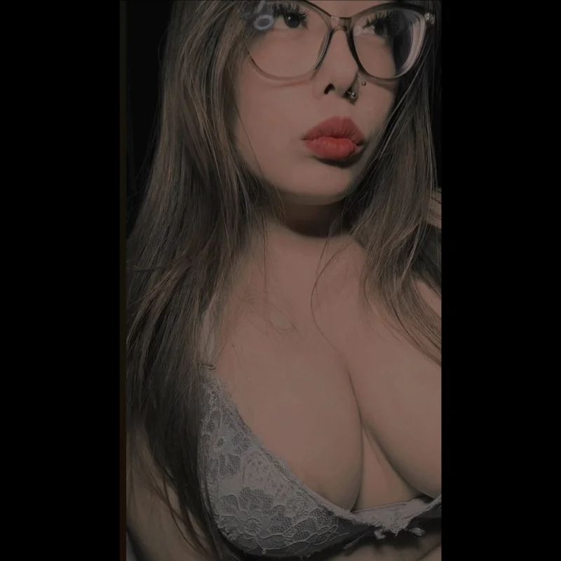 Alondra Urrutia - OnlyFans Creator Profile Picture