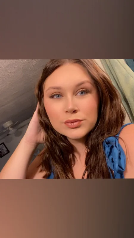 ValerieMayyy OnlyFans Profile