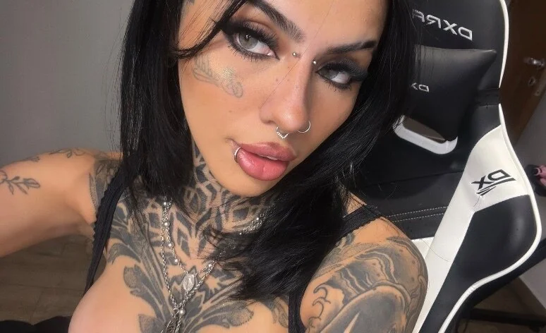 Vio OnlyFans Profile