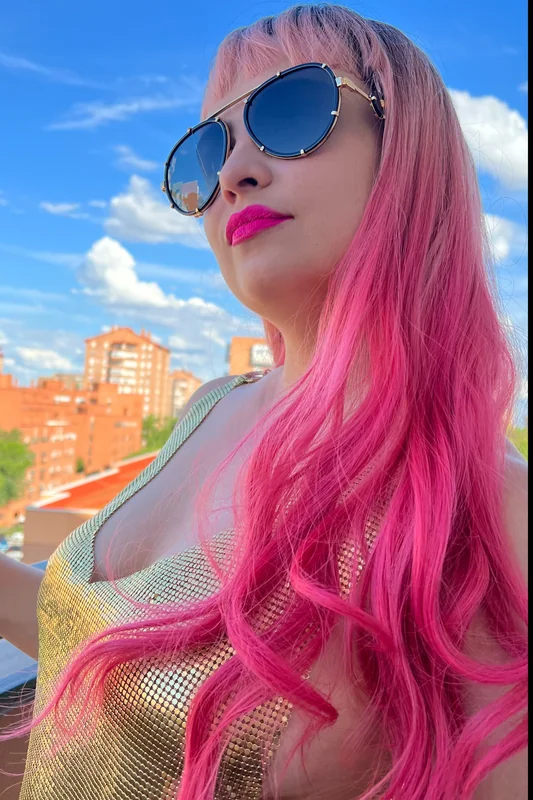 velkita OnlyFans Profile