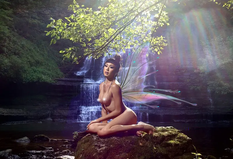 Venus Lux OnlyFans Profile