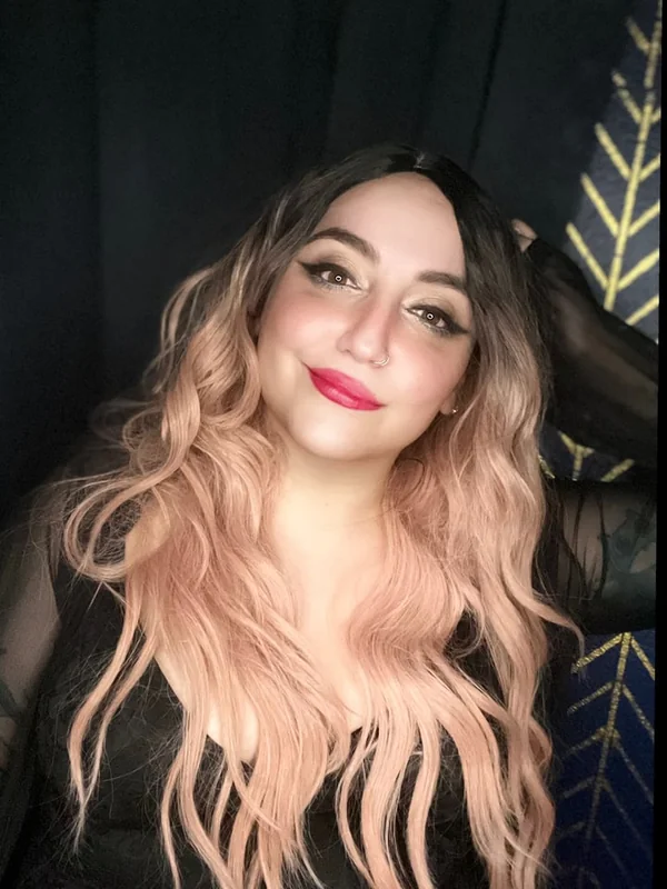 Vickyvicious OnlyFans Profile