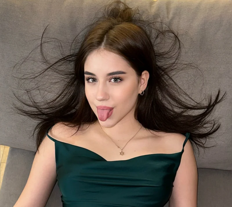 Candy_Vikky OnlyFans Profile