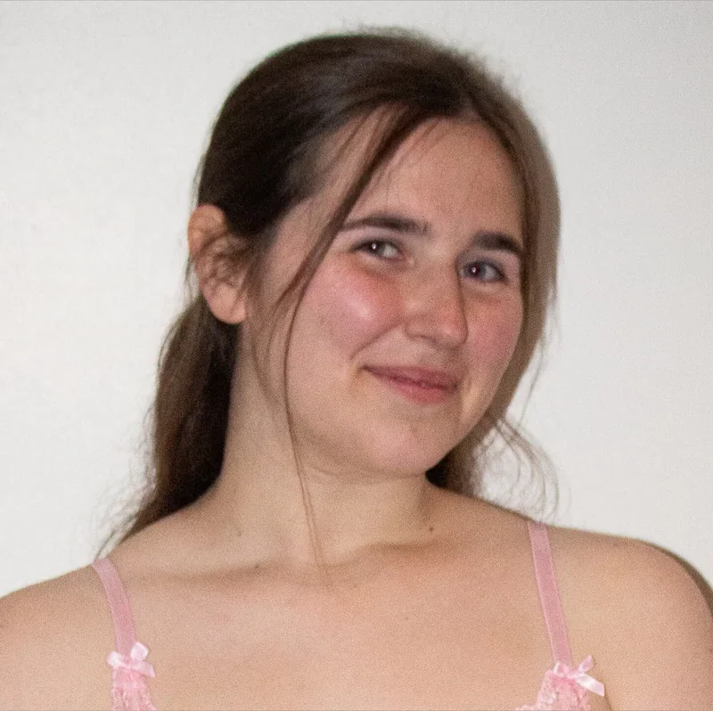 Violet OnlyFans Profile