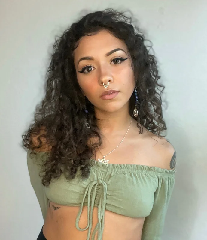 Luna Ready to play Online OnlyFans Profile