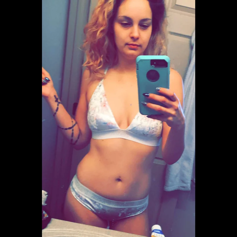 Weedlovesu OnlyFans Profile